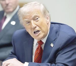 ¡TRUMP NO DESCARTA INICIAR UNA GUERRA CON VENEZUELA!