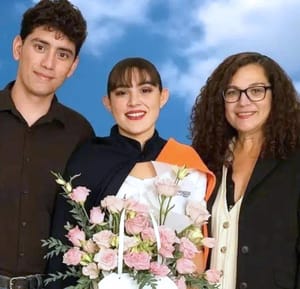 ¡HAY CONSTERNACIÓN! - POR MUERTE DE LA MAESTRA Y SUS HIJOS