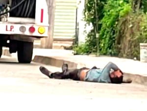 ¡BALEAN A TRABAJADOR DE CHATARRERA!