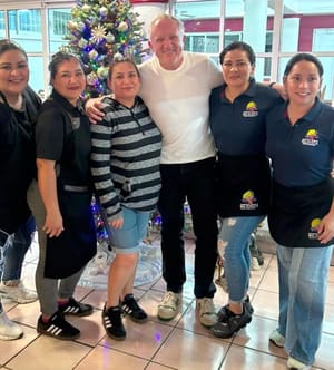 ¡SALMA TRAJO A SU MARIDO HENRI PINAULT! - A VERACRUZ