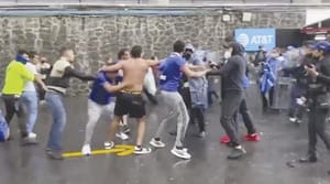 ¡EXPULSA LIGA MX A REVOLTOSOS!