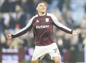 ¡DOBLETE DE RODGERS LE DA TRIUNFO AL ASTON VILLA!