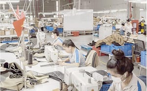 ¡LA ECONOMÍA GLOBAL SE ENFRENTA A UN FUTURO PRÓXIMO LLENO DE INCERTIDUMBRES Y TENSIONES!