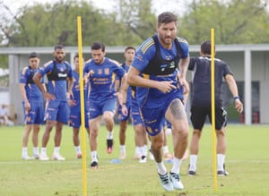 ¡PRIMER CAPÍTULO DE LA GRAN FINAL EN EL “VOLCÁN”!