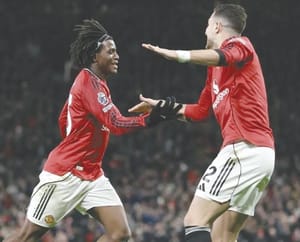 ¡DA DORGU TRIUNFO AL MANCHESTER UNITED SOBRE EL NEWCASTLE, 1-0!