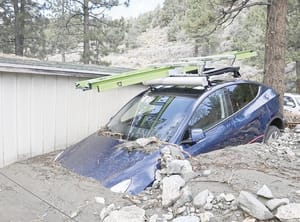 ¡INTENSAS TORMENTAS INVERNALES DE CALIFORNIA CONVIRTIERON LOS CAMINOS EN RÍOS DE LODO!