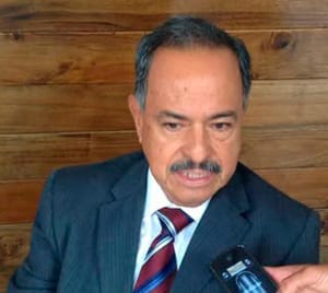 ¡LLEGARON EN UNA BMW! - LOS ASALTANTES DE LA CASA DE MELITÓN