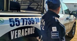 ¡ATRACAN A TRAILERO EN PLAZA TEJERÍA!