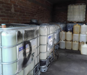 ¡FGR ASEGURA MÁS DE 500 LITROS DE HIDROCARBURO, VARIOS VEHÍCULOS Y UN INMUEBLE EN POZA RICA!