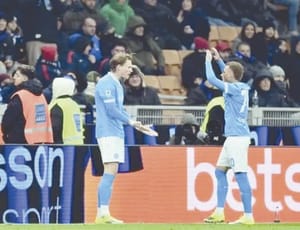 ¡SUMA NAPOLI UN PUNTO EN SU VISITA AL INTER!