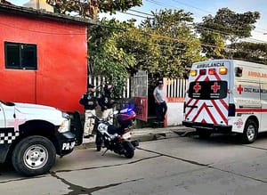 ¡ABUELITO MURIÓ DESNUCADO!