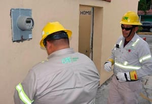 ¡DESENCHUFAN AL PALACIO DE PURGA! - *Por un adeudo heredado de la administración saliente