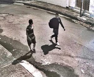 ¡“JAULEROS” SAQUEAN VIVIENDAS EN LAS COLONIAS 21 DE ABRIL Y POCITOS Y RIVERA!