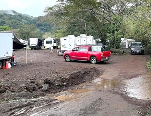 ¡SALMA YA FILMA! - EN CATEMACO