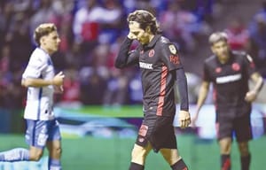 ¡CÓRDOVA FALLA PENALTI Y TOLUCA EMPATA SIN GOLES EN PUEBLA!