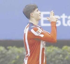 ¡“VASCO” AGUIRRE LLAMA A LA “HORMIGA” GOLEADORA!