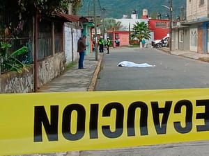 ¡ACRIBILLADO A BALAZOS!