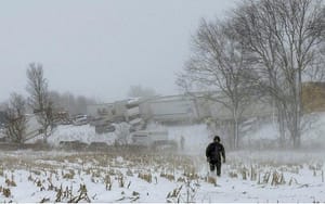 ¡GIGANTESCA TORMENTA DE NIEVE Y HIELO AZOTA A ESTADOS UNIDOS!