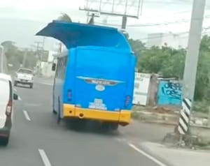 ¡SE LE ‘VUELA’ EL TECHO!