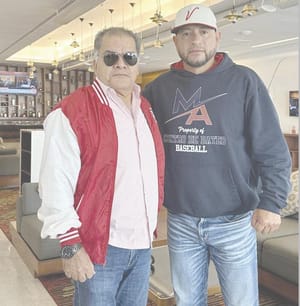 ¡”MOSCO” ARREDONDO Y EMILIO MORALES TRABAJAN POR EL BÉISBOL!