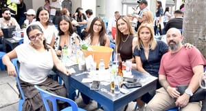 VERACRUZ BRINDA EN LOS PORTALES