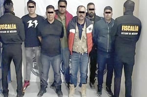 ¡DETIENEN SEIS FALSOS POLICÍAS MINISTERIALES EN EL EDOMEX!