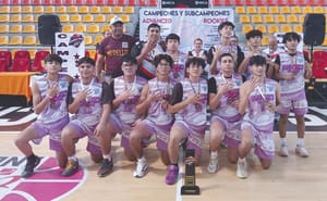 ¡PREMIAN A CAMPEONES DE LIGA DE BASQUETBOL!