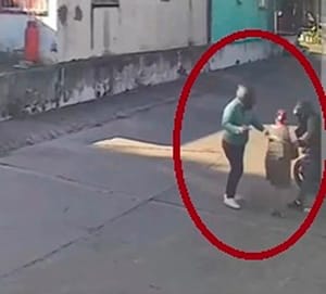 ¡INDIGNACIÓN! - *Plaga de delincuentes en Veracruz, asaltan mujer de la tercera edad en Hacienda Sotavento