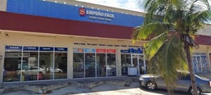 ¡ASALTANTES CON UNIFORMES DE CFE ATRACAN EMPEÑO FÁCIL!