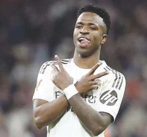 ¡GOLEA REAL MADRID A LA SOCIEDAD Y SUBE AL LIDERATO DE LALIGA!