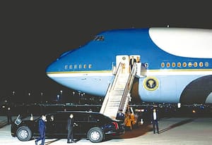 ¡TRUMP VS. LA SUPREMA CORTE!