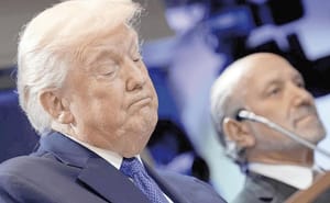 ¡AUMENTARÁ TRUMP DE 10 AL 15% ARANCEL GLOBAL!