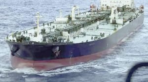 ¡EU CAPTURA EN EL INDICO A PETROLERO QUE ESCAPÓ DEL BLOQUEO EN EL CARIBE!