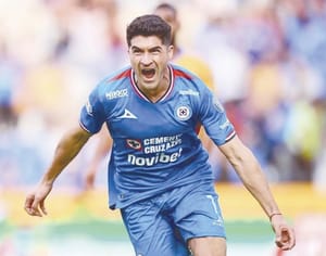 ¡CRUZ AZUL DERROTA A TIGRES Y ES SUBLÍDER; ANOTA IBÁÑEZ!