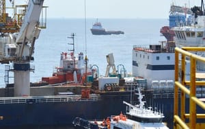 ¡PIRATAS EN EL GOLFO! - ASALTAN LAS PLATAFORMAS ABKATUM ALFA Y ABKATUN DELTA