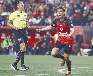 ¡SOBREVIVE PUMAS EN TIJUANA Y CONSERVA CALIDAD DE INVICTO!