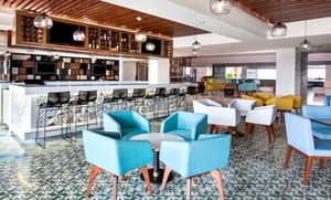 ¡ENGAÑAN A CLAUDIA! - CON OPERATIVOS ANTI-MIGRACIÓN