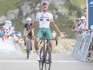 ¡VUELVE ISAAC DEL TORO AL RUEDO CON EL UAE TOUR!