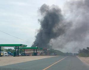 ¡SE CHAMUSCÓ EL BAR 'LA ESCONDIDA' EN JÁLTIPAN!