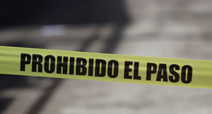 ¡COMANDO CORTA OREJA A CUATRO HOMBRES Y LES ROBA PERTENENCIAS!