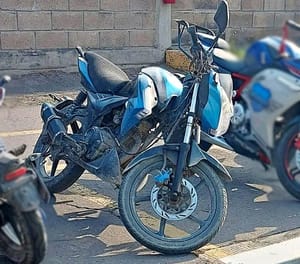 ¡LADRONES DEJAN SIN MOTO AL VECINO!