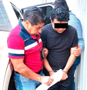 ¡CAE PROFESOR PEDERASTA! - CITO A UNA ALUMNA A UN CASTING PARA UNA ACTIVIDAD ARTÍSTICA Y AHI LA VIOLO