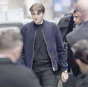 ¡PIDEN A TRUMP ALISTAR A SU HIJO PARA COMBATIR EN IRÁN!