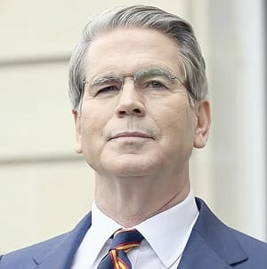 ¡TENEMOS DINERO DE SOBRA PARA FINANCIAR GUERRA: BESSENT!