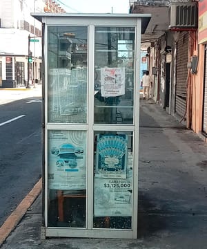 ¡VANDALIZAN PUESTOS DE VENTA DE BILLETES DE LOTERÍA!