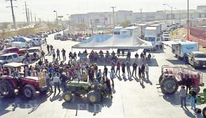 ¡AMAGAN LOS AGRICULTORES CON BLOQUEAR CARRETERAS EN EL PAÍS!