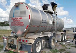 ¡OPERATIVO EN MEDELLÍN ASEGURAN 73 MIL LITROS DE HIDROCARBURO Y SEMIRREMOLQUES!