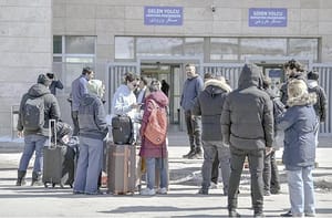 ¡REPATRIAN A MÁS DE MIL CONNACIONALES DESDE MEDIO ORIENTE!