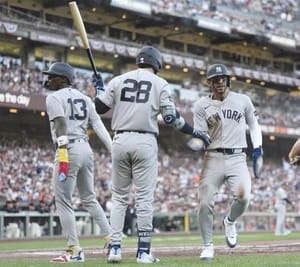 ¡LUCEN YANKEES EN ARRANQUE DE TEMPORADA, PERO JUDGE, NO!