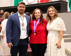 ¡ANA MARÍA AUTRÁN, PREMIO  MUJER VERACRUZANA 2026!